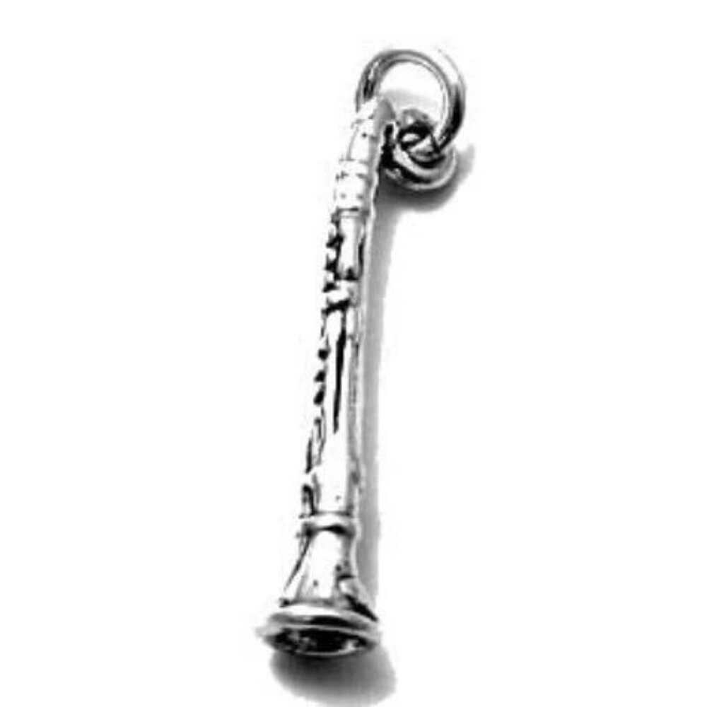 CLARINET CHARM IN 3D. STERLING SILVER